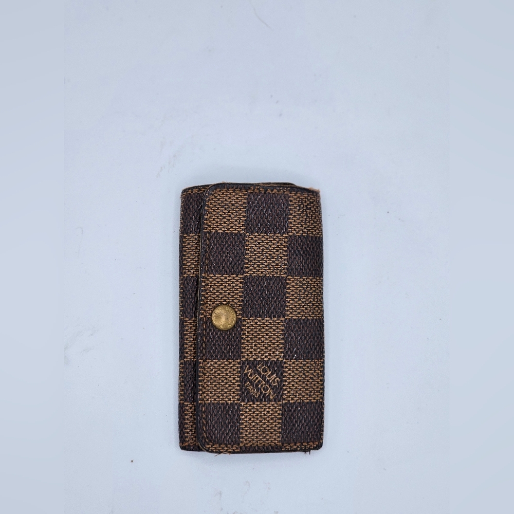Louis Vuitton Damier Ebene Key Holder